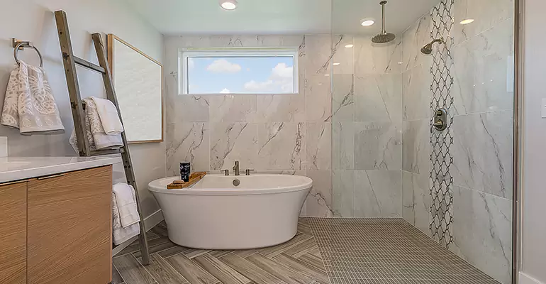 Luxury Master Bath Designs in Salem