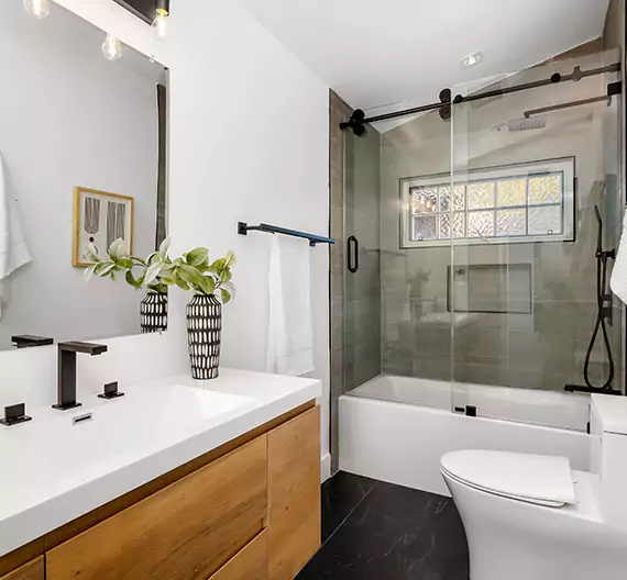 Why Choose United Custom Bathrooms for Your Budget Bathroom Remodel in Salem, OR?